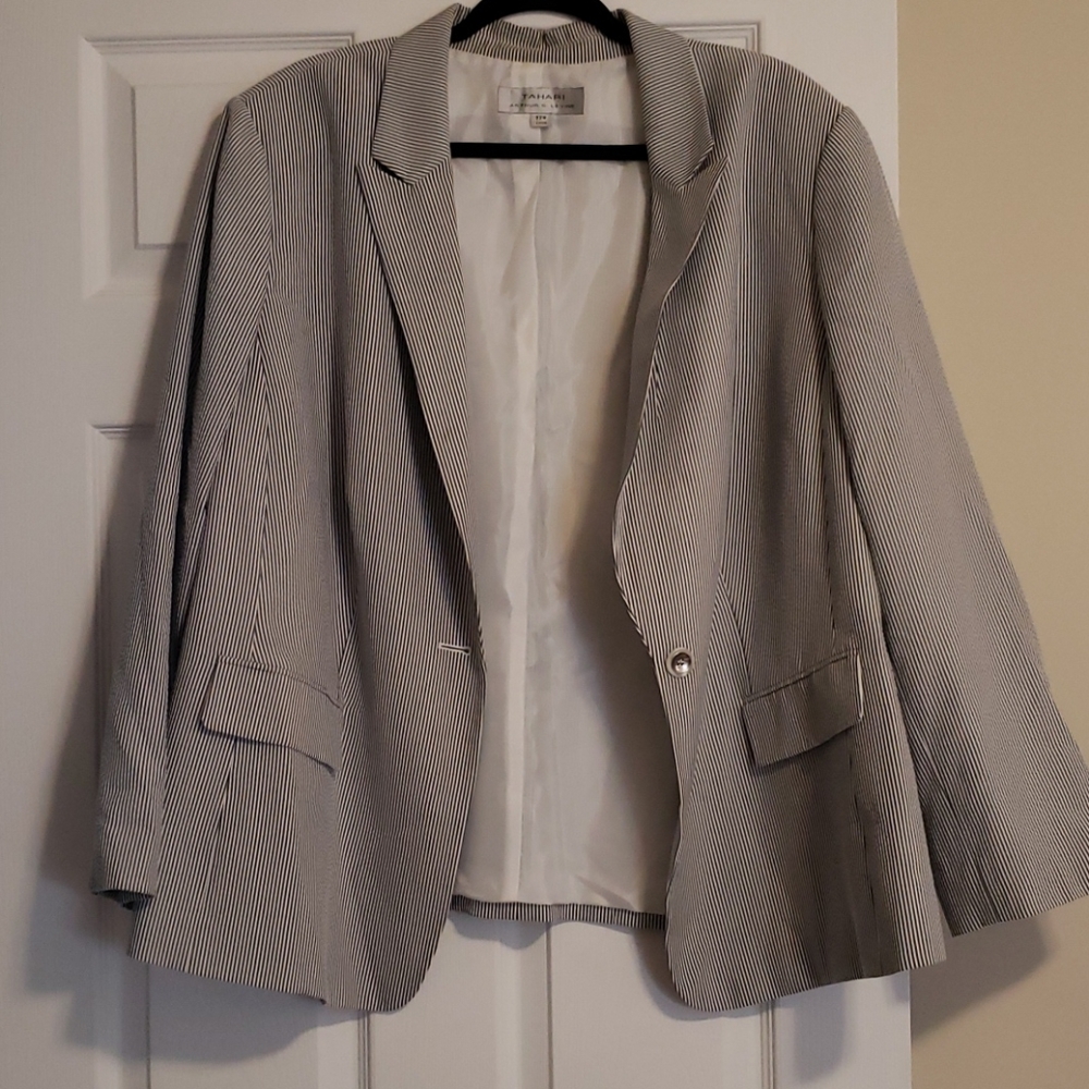 Tahari plus size striped blazer
